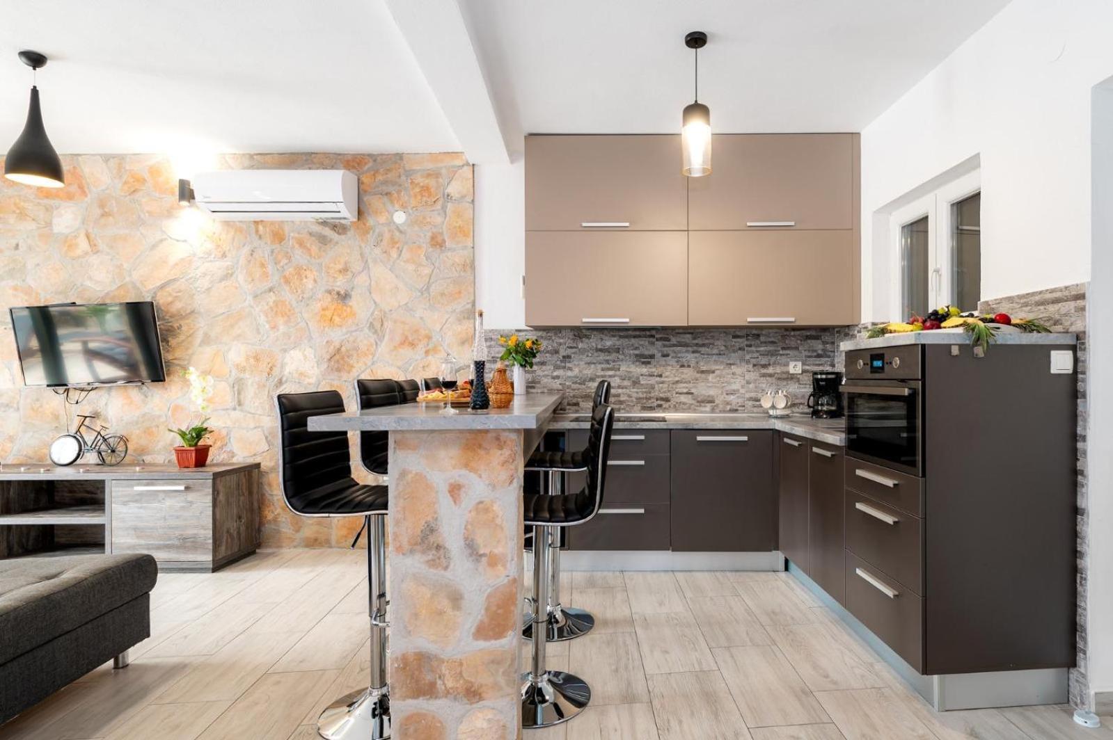 Villa Oaza Primosten With Heated Pool Екстер'єр фото