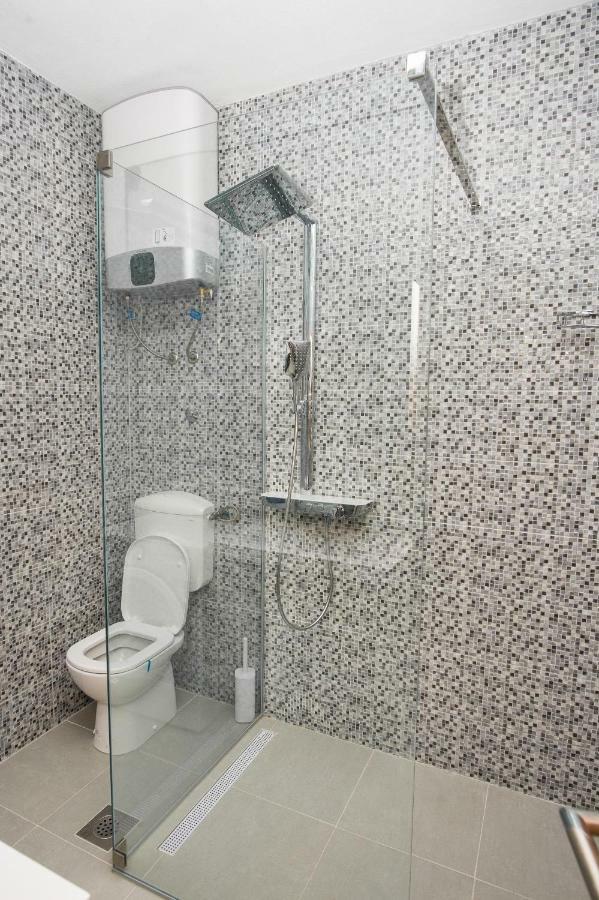 Villa Oaza Primosten With Heated Pool Екстер'єр фото