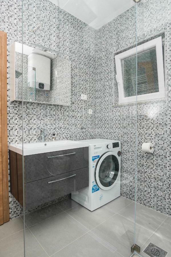 Villa Oaza Primosten With Heated Pool Екстер'єр фото