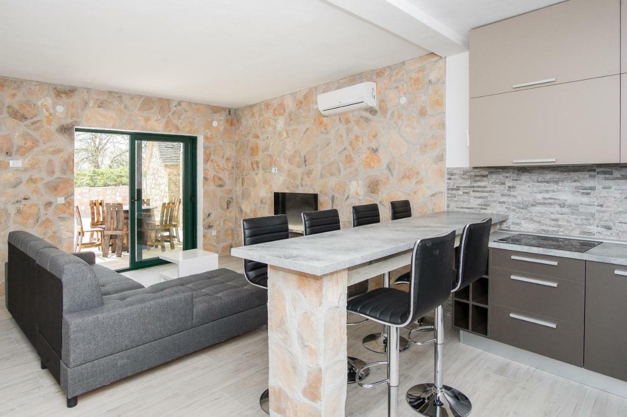 Villa Oaza Primosten With Heated Pool Екстер'єр фото